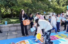 <b>泛博市平易近家长和小伴侣们积极参取</b>